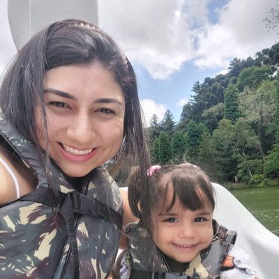 'Porque metade de mim é amor e a outra metade também.’