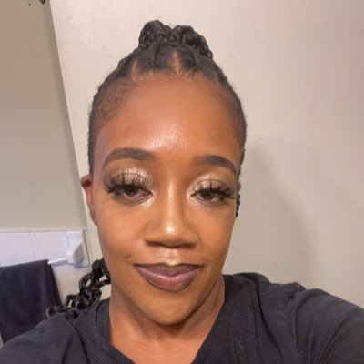 too each is own- so live life to the fullest # teamsingle #proudblackwoman sc:ebskittle