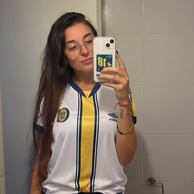 CarluC_'s profile picture. Rosario Central y @ciroylospersas 💛
