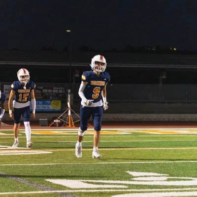 Valhalla High school l 5’8 l GPA 3.8 l Senior l 2025 l brandonelias823@gmail.com