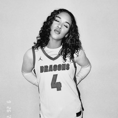 2024 NJCAA National Champ š | @hutchccwbb.