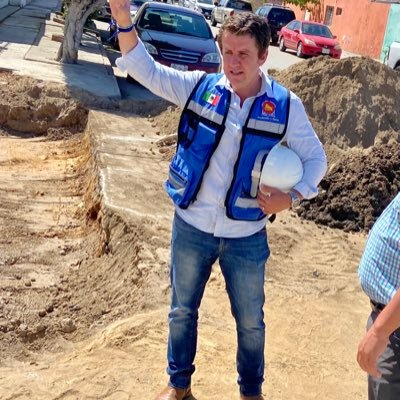 Como la 🍺 Pacífico: orgullosamente Mazatleco 🌊 y Sinaloense 🍅 (por unos años DFño) | @Thunderbird MBA| Ing.Constructor Desarrollador @ConstruMichel👷🏻♂️🏗