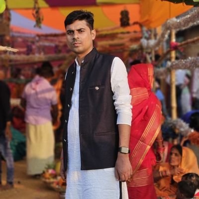 Mithilesh98Roy's profile picture. student
