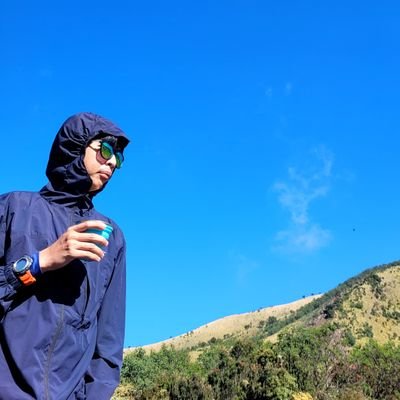 penyeyeng's profile picture. I miss the place we never went.