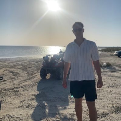 colin_gry's profile picture. ⚜️