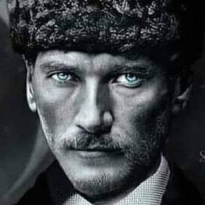 cnnylmz92's profile picture. 