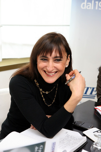 direttore editoriale casa editrice Este