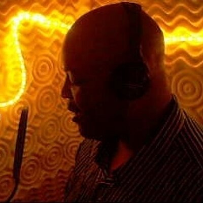 Profile Picture of Albert C. Watts (@bigcoolbeats) on Twitter