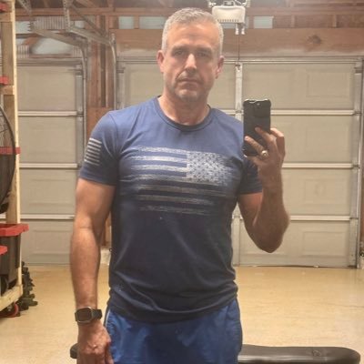 MicroBadger's profile picture. Technologist supporting the Oil & Gas industry. Father, Husband, Veteran, American. Texan