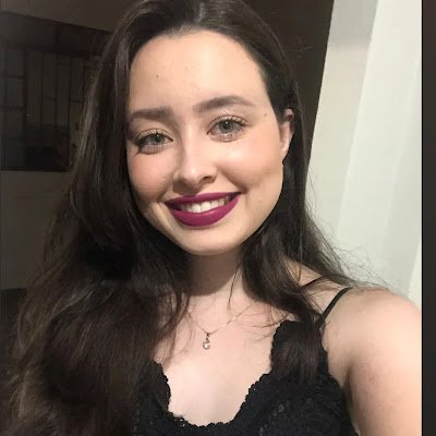 Vestibulanda de medicina/esposa/dona de casa de 24 anos que está nessa luta há 6 anos e não vai desistir enquanto não passar.👩🏻⚕️ Cristã❤️