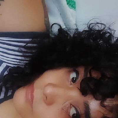 gabigrana23's profile picture. ddhh, sociología, cultura pop :)