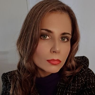 Unpretentious bio writer, inquiring mind & satirical. #cats #truecrime #startrek #horror #lefty #vegetarian 🖤
Living with severe #chronicillness 🚫No Maga 💙
