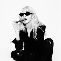 rosesarerosie (@rosieswift13) 's Twitter Profile