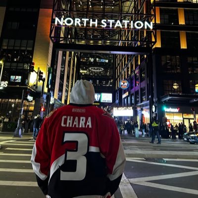 mthompsonn5's profile picture. Professional yapper