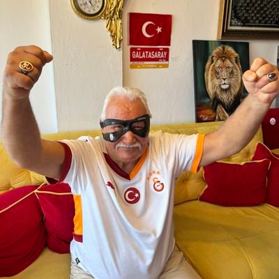 osmhenolog's profile picture. okan buruk