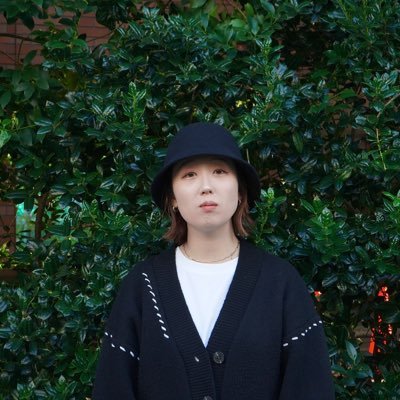 フリー役者の実月いまです〜🤤❤️🔥MBTIはENFP-Tのアラサーズボラ女です。陽キャ。自撮り技術まじでヤバい女。舞台のプロデュースもやってます。愛嬌あります。好物は少女漫画イケメンハイボール!目と目が合えば皆仲間。仲良くしてくださーい🙂↔️🫶1人でやってる主催ユニット:@imaing_imaing