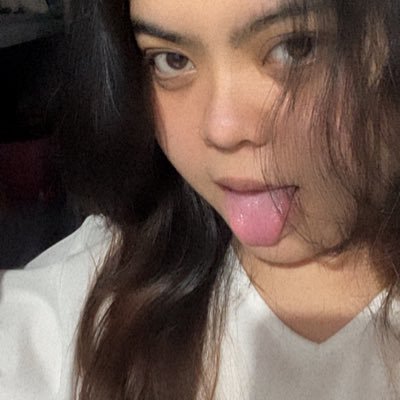 miadarakim's profile picture. 