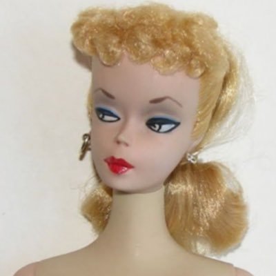 charrrrrrrp's profile picture. i like a lot of things