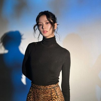 acervo de mídias da visual da nação, cantora, atriz, modelo, compositora, comediante, corredora e mãe de três, kim jisoo