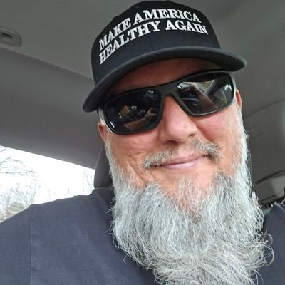EVincelette33's profile picture. Patriot, Homesteader, Family man, no DMs 🇺🇸