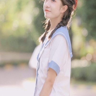 fdb7w48562pic's profile picture. 坐标-北京，，琪琪是在校学生，课余时间兼职，身高172，体重63微胖，c胸，大号私信较多没回复请关注小号 ：@yuepao16888 。家庭困难，为了学业无奈兼职，请哥哥们照顾一下。过夜提前约。