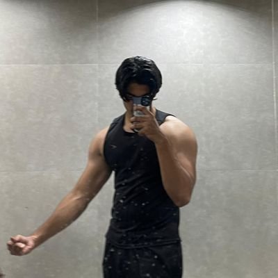 21 | Full Stack AI Engineer | Founder @Nistaroai