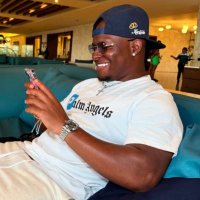 Reckz (@rovalll_) 's Twitter Profile