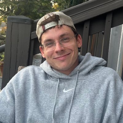 FOR COPYWRITERS † Christ-follower & entrepreneur ▼ $50k/mo with copywriting ▼ If you wanna learn copywriting, check my channel: https://t.co/hY54USvLcc