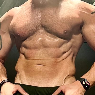 MuscleDad74's profile picture. 