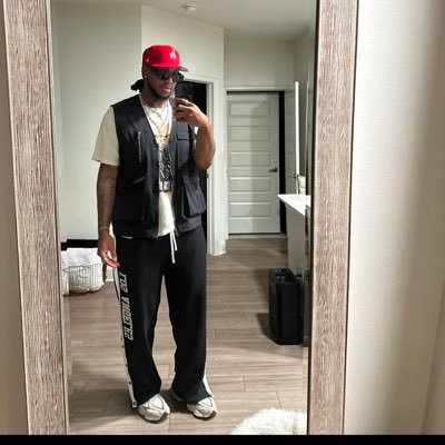 htxjosh's profile picture. 👻: joshioworld