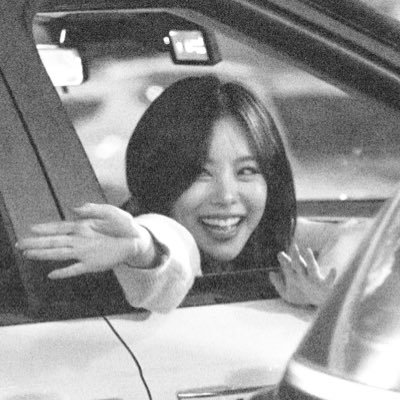 wheeinisthemood's profile picture. mmm stan since AYA 💘 | wheein biased 🐶 | ❖