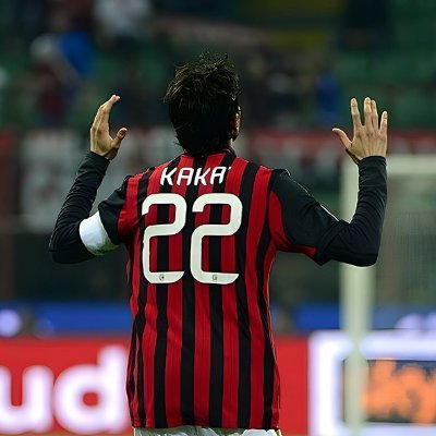 Artt_B22's profile picture. Se devo affogare, meglio farlo nel mare che in una pozzanghera 
- RB