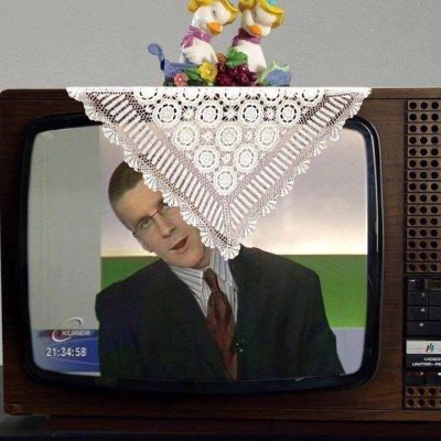 Comentadeiro_93's profile picture. Comento cenas várias e variedades.