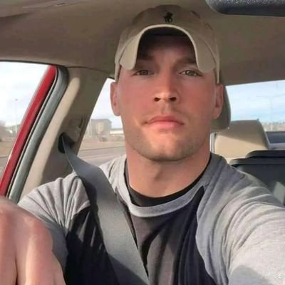 HernandezT33172's profile picture. I'm a person that likes pretty much