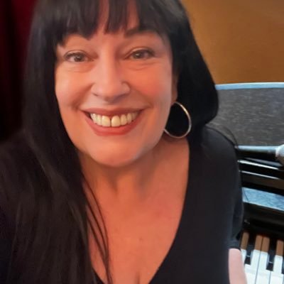 KimIndivisible's profile picture. Quietly Observing