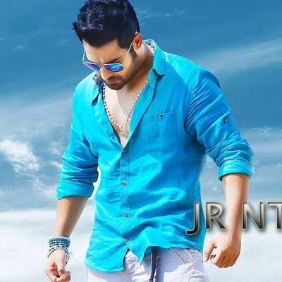 KarthikPad411's profile picture. 