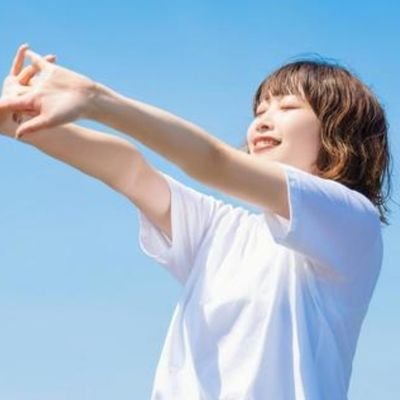 ILysng17jJ6921's profile picture. WEBビジネスで稼ぐためのヒントを発信中｜最高月収340万円｜手取り15万のOL→正社員を諦める→4年で退職→YouTube挑戦→ゼロからアフィリスタート→1年で月収76万円達成→フリーランス5年｜目指せFIRE🔥｜⬇️固定ポストより7日間限定『アフィリ0→100完全マスター講座』開催中【特典プレゼント🎁】