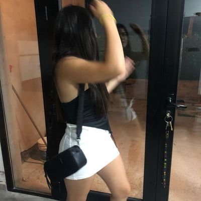 .
ig: @laraaaabruno__