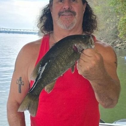 Retired 36 year narcotics detective from Denver PD. My partner brad will post his bio soon.
Living in Florence Alabama and love our life