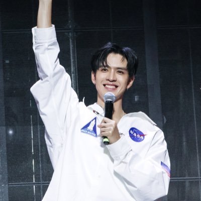 filmjojo0419's profile picture. 一台是我家,副台长是我爹