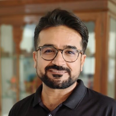 s2dentoflife's profile picture. 