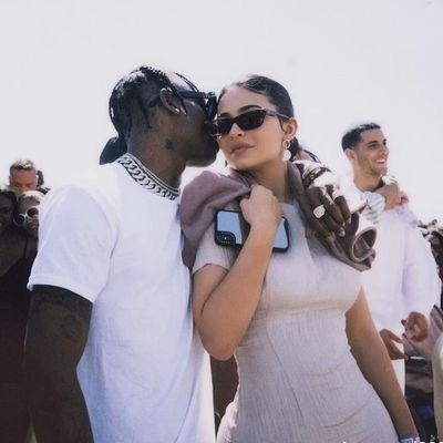 yuriigabriel_'s profile picture. aposto em futebol, formula 1 e joguinhos de fadas