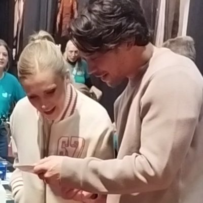 Not impersonating, fan account 🙄
Fanpage for Eliza Taylor, Bob Morley, Beliza and other things in between.