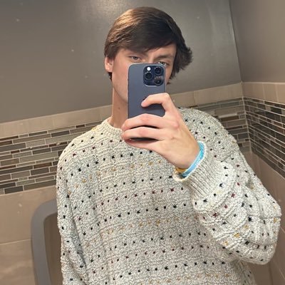 acav_16's profile picture. Just Be