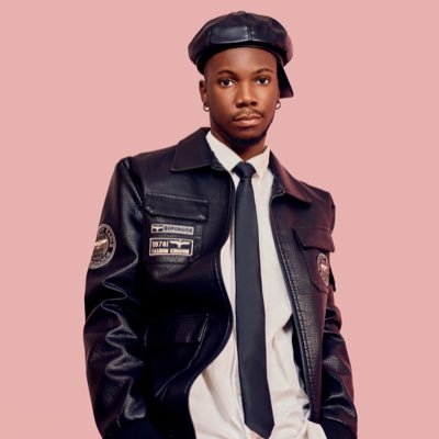 SliimiX's profile picture. Music Lover | Artist | 🎵 | Gamer 🎮 Chelsea Fan 💙