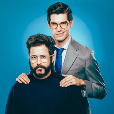 La comedia musical que triunfa en Barcelona ⚡ ¡8a temporada de éxito! Hasta el 25/1 en el @espaitexasbcn