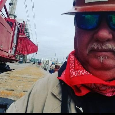 highpaidhooker3's profile picture. 