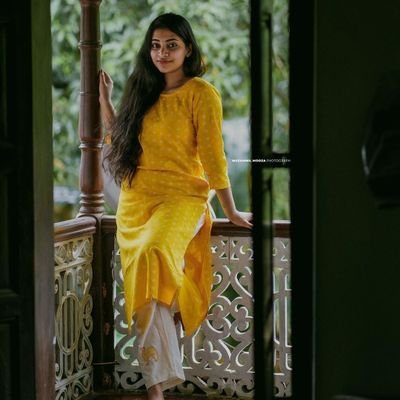 @Sanatani_Akshu_