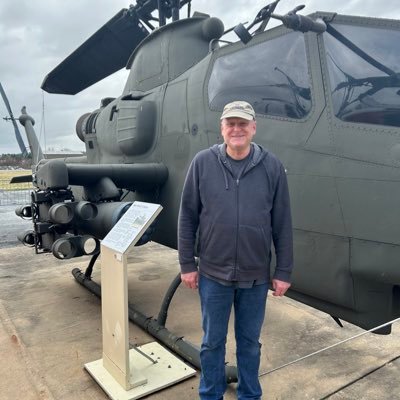 Christian, husband, father, grandfather, Army veteran, retired LEO, conservative for life, MAGA.🇺🇸🪖🚔🇺🇸Please no DM.