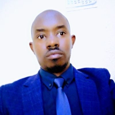 MutuyimanaAndr2's profile picture. Busy
